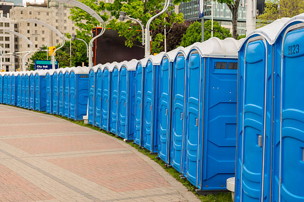 Best Restroom Trailer for Festivals  in Burnsville, MN